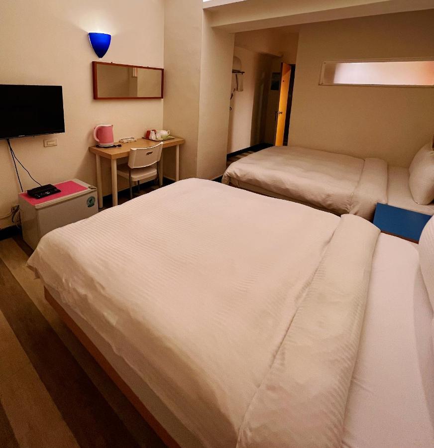 Hwa Hong Hotel Kaohsiung Buitenkant foto