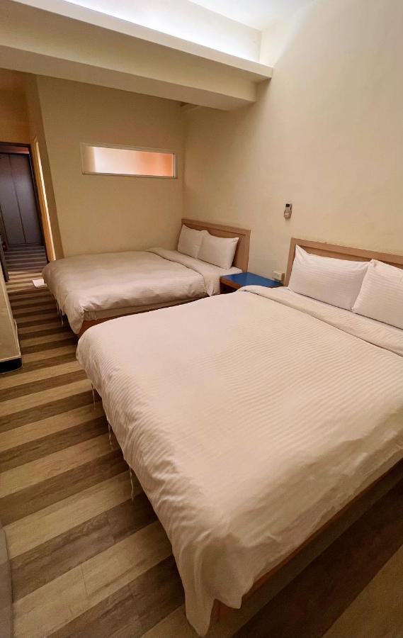 Hwa Hong Hotel Kaohsiung Buitenkant foto