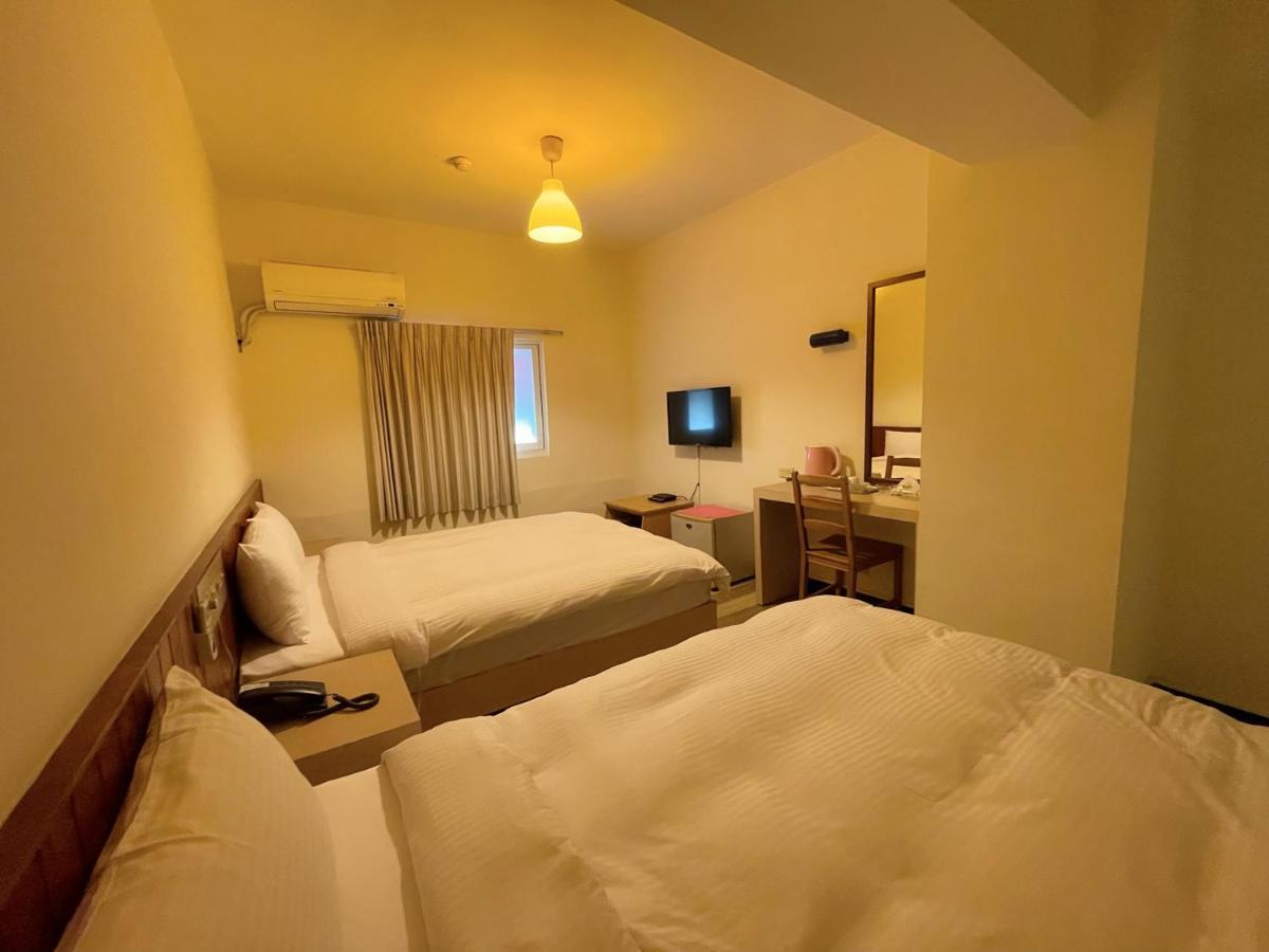 Hwa Hong Hotel Kaohsiung Buitenkant foto
