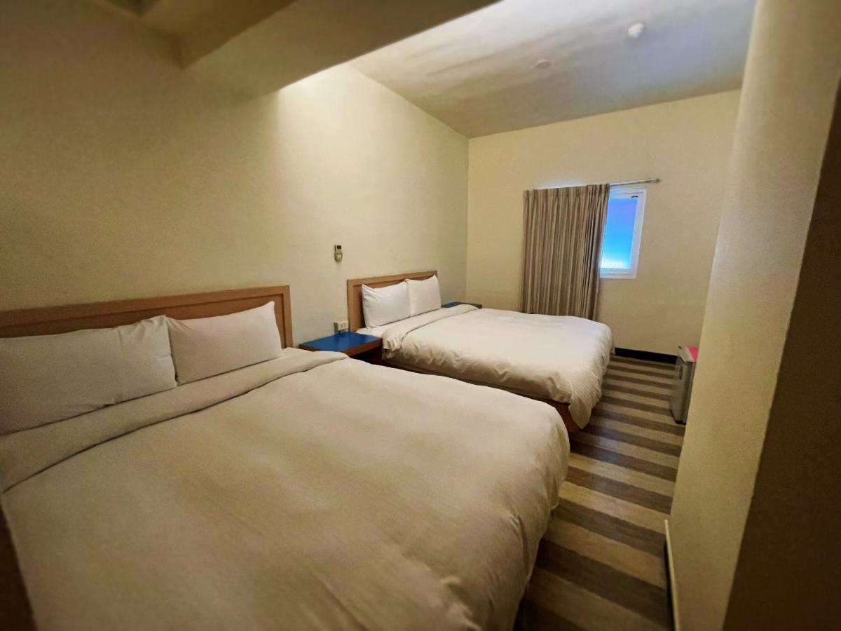Hwa Hong Hotel Kaohsiung Buitenkant foto